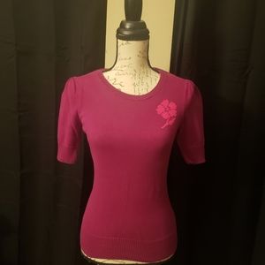 Short sleeve sweater